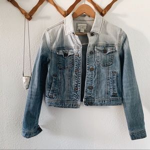Forever 21 LA Color Fading Denim Jean Jacket